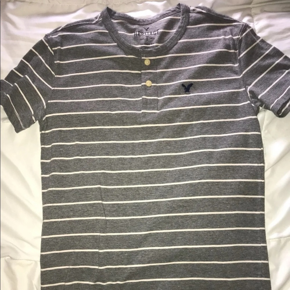 American Eagle T Shirt